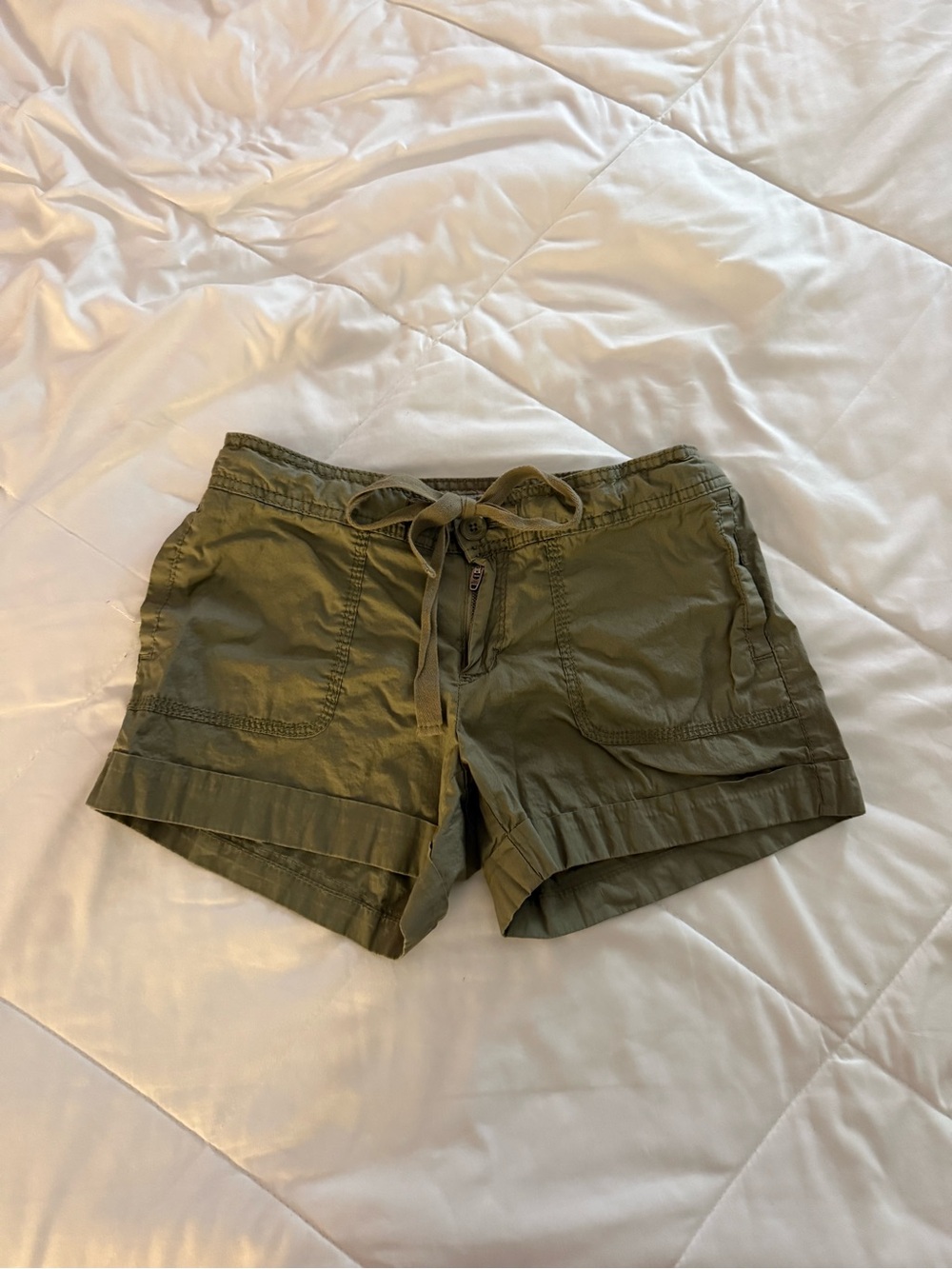 Old Navy Olive Mid Rise Cargo Shorts